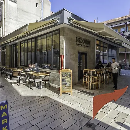 Apartment Sweet Dreams