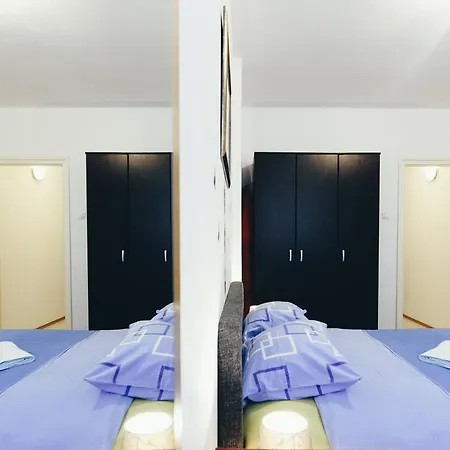 Apartment Sweet Dreams